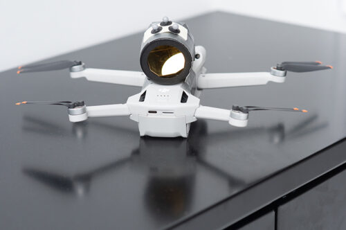"Using drones and lasers, researchers pinpoint greenhouse gas leaks; The retroflector mounted onto the drone. (Photo by Bumper DeJesus)"