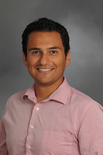 Héctor E. Alcalá
