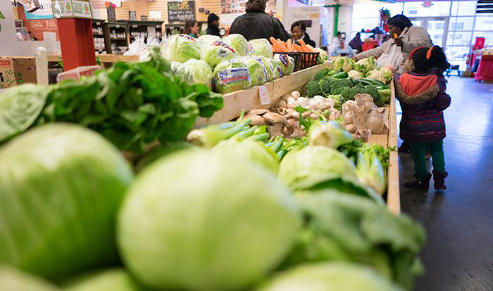 Image of fruit in market
