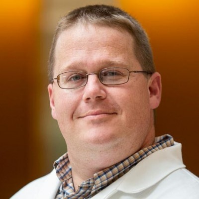 "Study Finds COVID Vaccine Mandates Significantly Reduce Infection Rates on College Campuses"