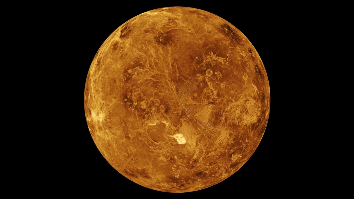 Venus Had Earth-Like Plate Tectonics Billions of Years Ago, Study Suggests