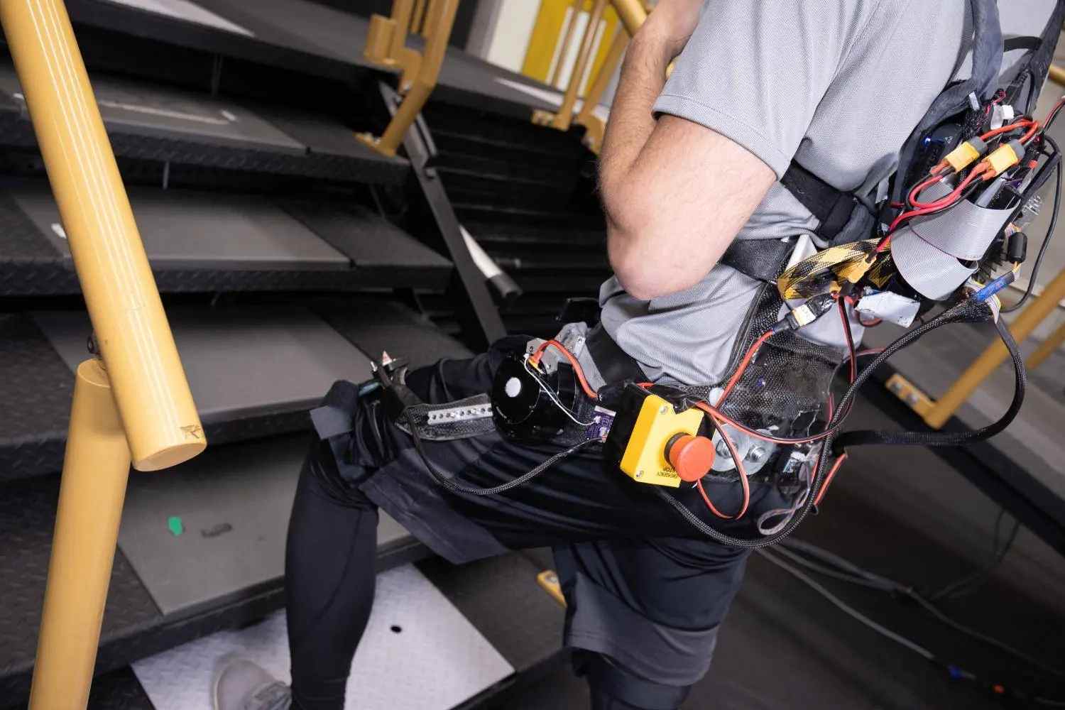 "Universal Controller Could Push Robotic Prostheses, Exoskeletons Into Real-World Use"