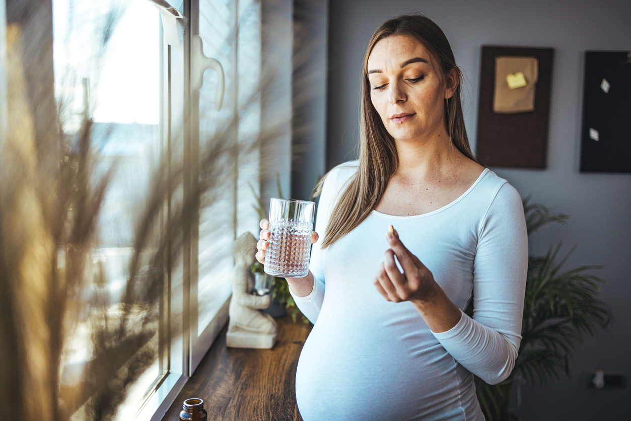 Scientific Team, Including YSPH Researcher, Warn Against Use of Acetaminophen by Pregnant Women
