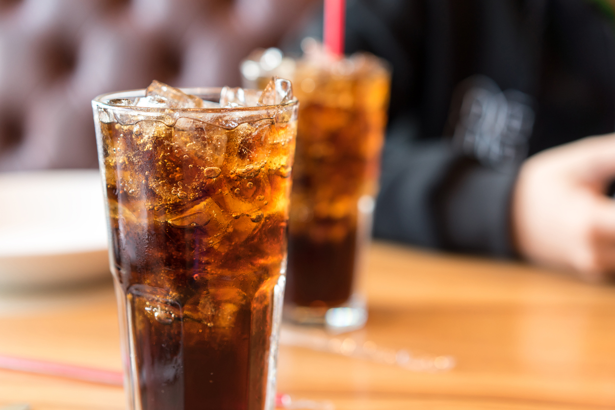 Artificially Sweetened Soft Drinks Linked to Improved Outcomes in Colon Cancer