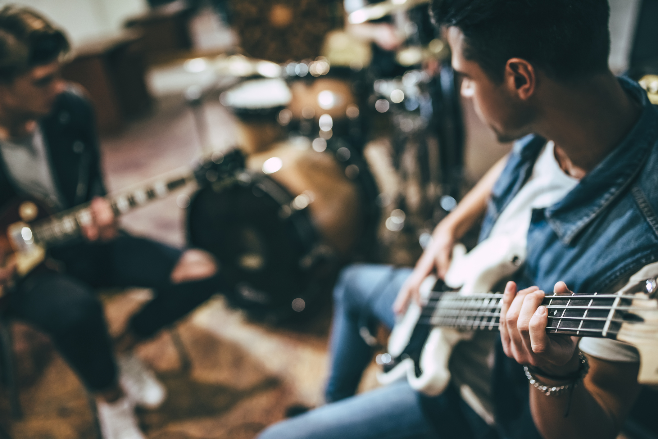 A New Study Finds Music Can Help People Learn a Second Language