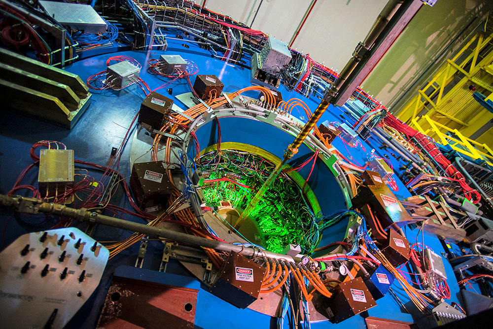 Chemistry Faculty Making New Discoveries with STAR Detector