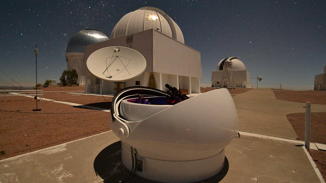 Final Supernova Results From Dark Energy Survey Offer Unique Insights Into Expansion of Universe