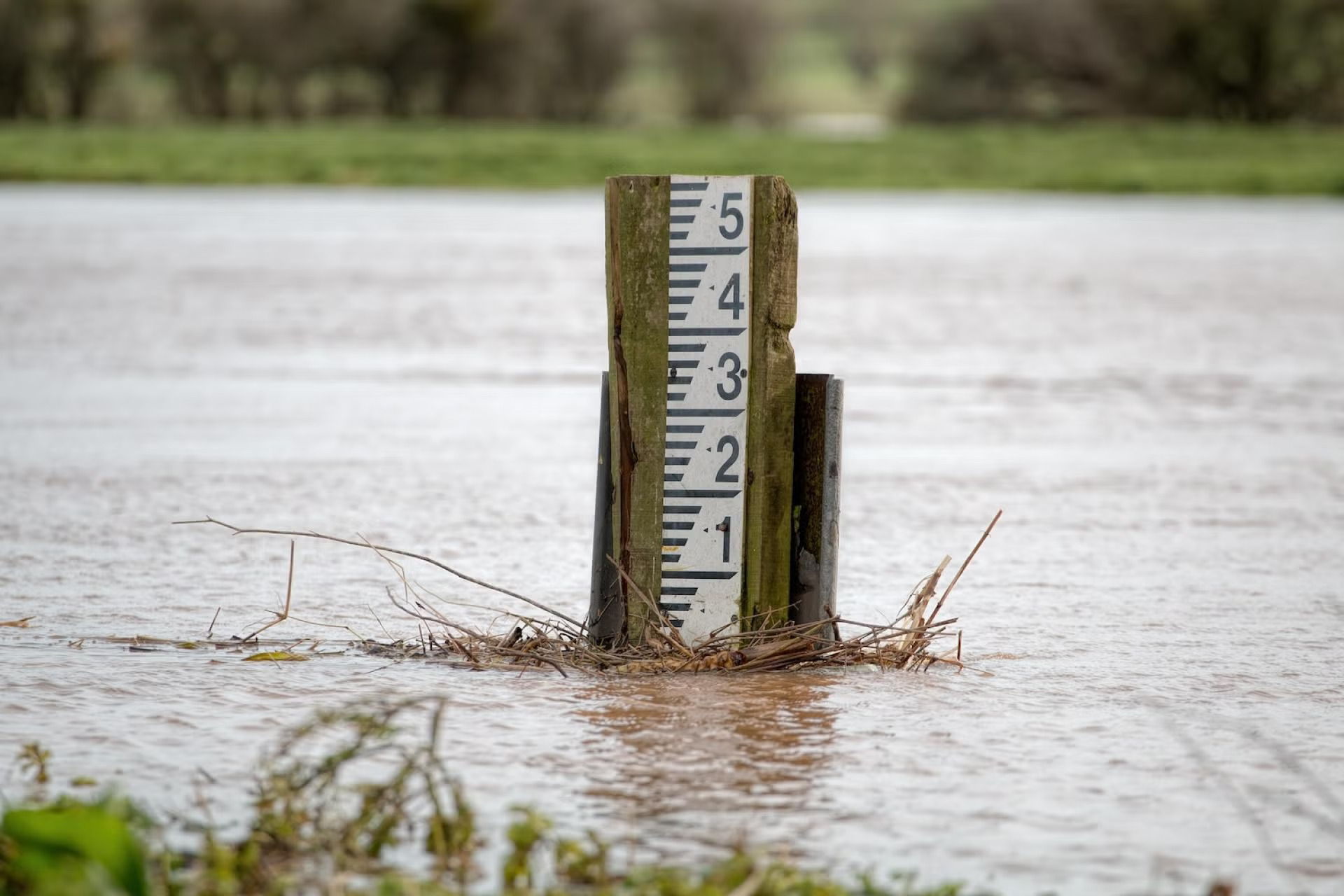 Certain communities are "sitting ducks" in terms of risk and readiness for flooding or heatwaves, while others are better positioned to deal with extreme climate events, say Tufts researchers. Photo: Shutterstock