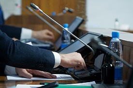 Lawmakers pressing on a voting machine