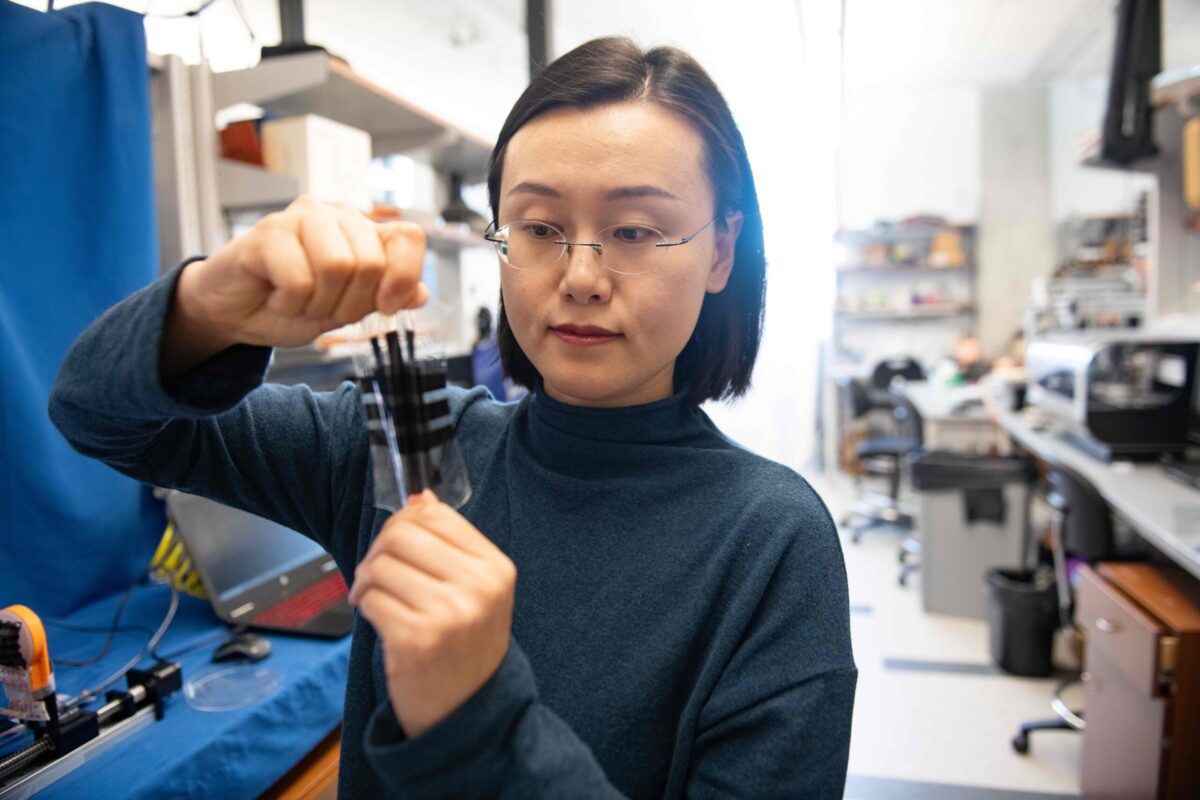 Stretchable E-Skin Could Give Robots Human-Level Touch Sensitivity