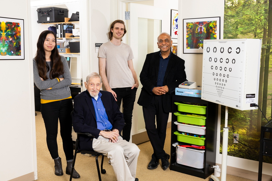 "Study Explains Why the Brain Can Robustly Recognize Images, Even Without Color"