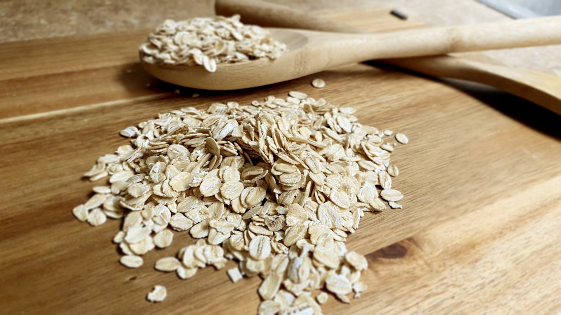 How Your Morning Oats Could Help You Manage Your Weight