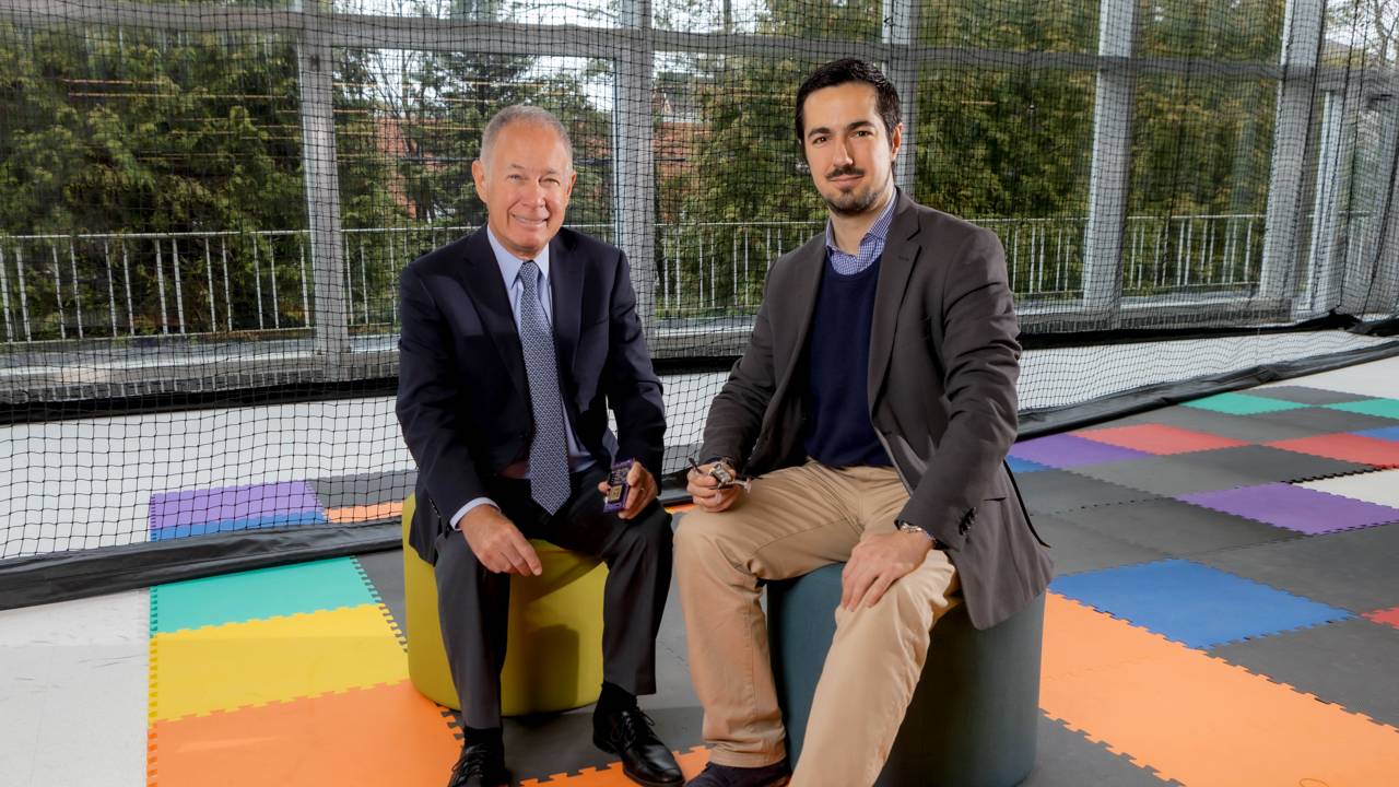 "Mapping brain function, safer autonomous vehicles are focus of Schmidt Transformative Technology fund"