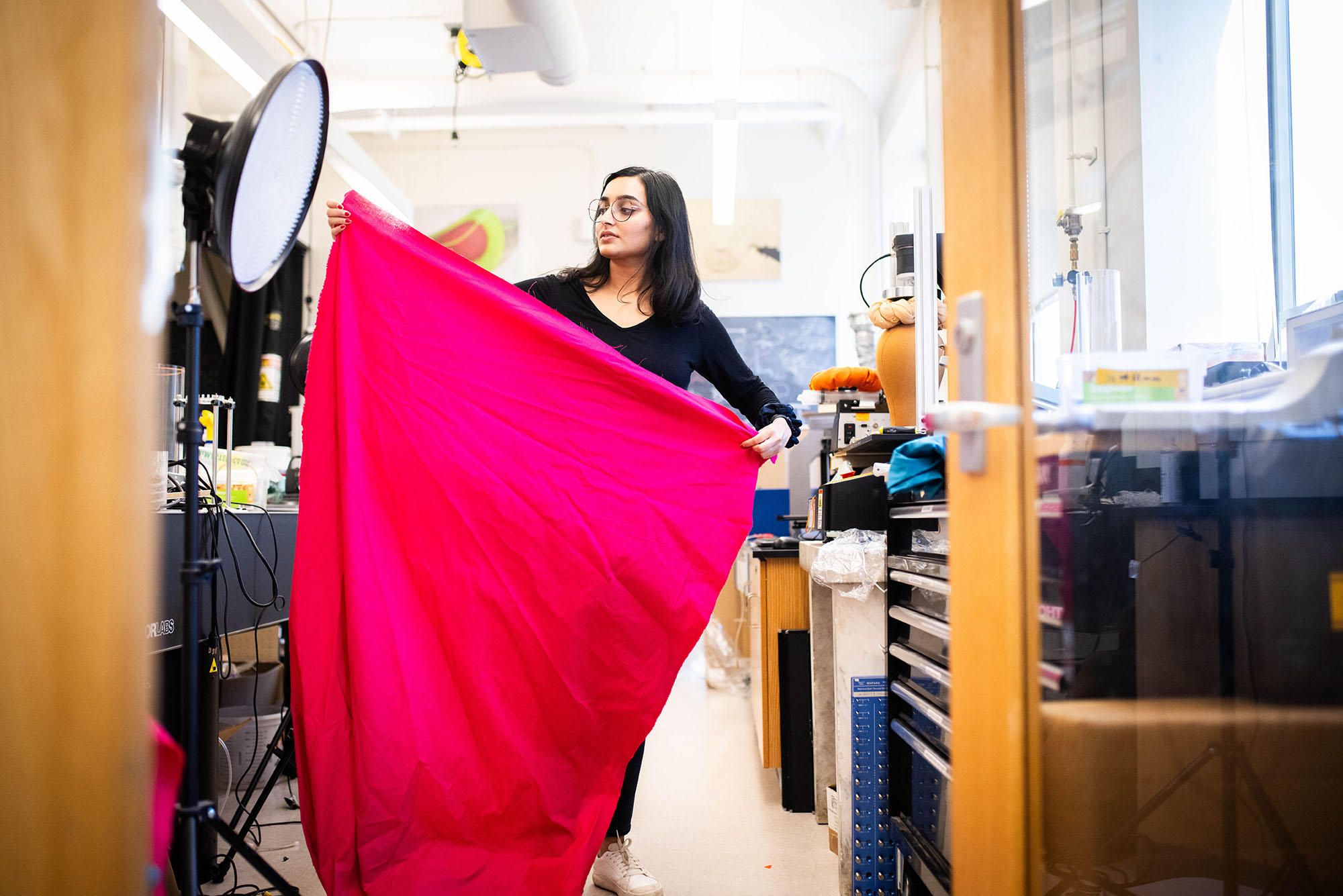 "The Science Behind Head-Carrying: How Textile Rings Work"
