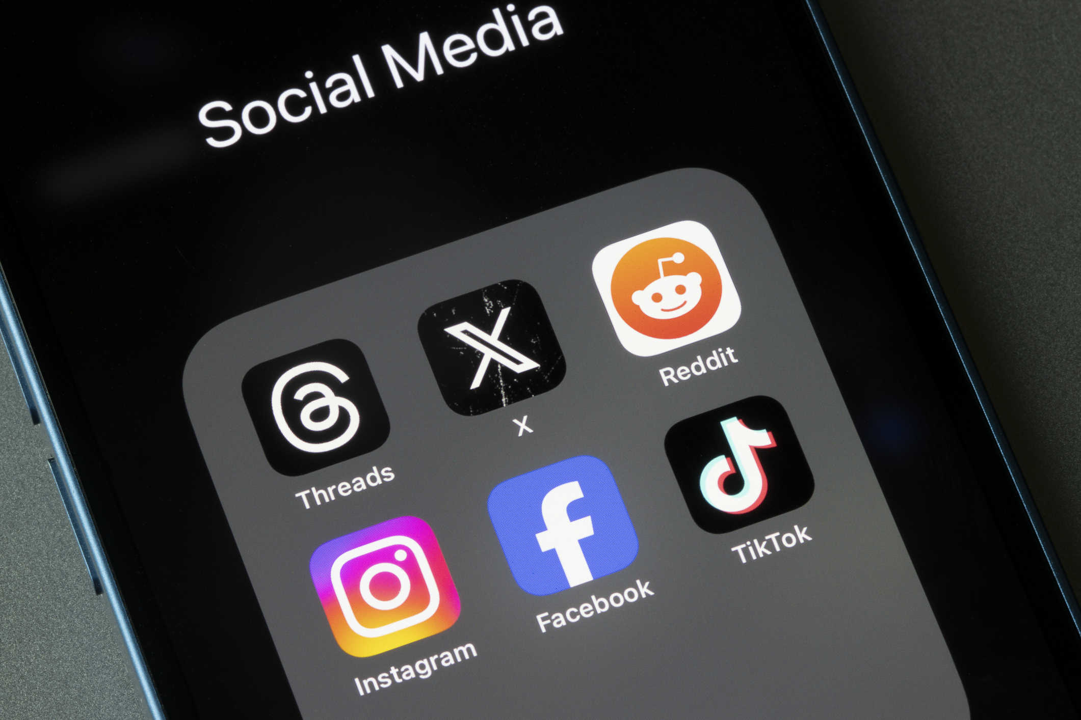 Experts Say Use of Political Memes Are a Predictor of Political Violence