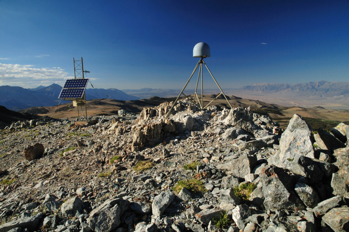 New Imaging Technique Uses Earth’s Warped Surface to Reveal Rocky Interior