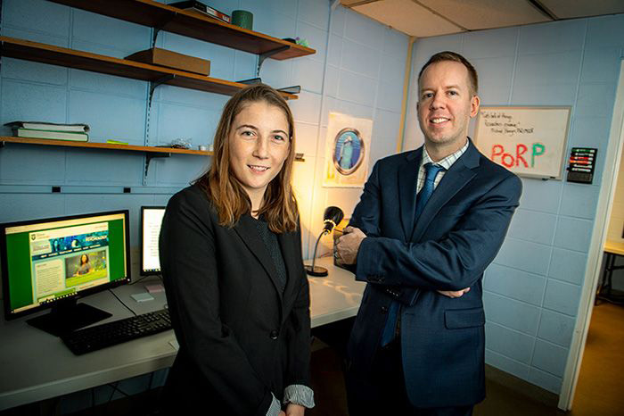 Michael Hoerger, right, an assistant professor of psychology, psychiatry and oncology at Tulane University, and Laura Perry, a health psychology PhD student.