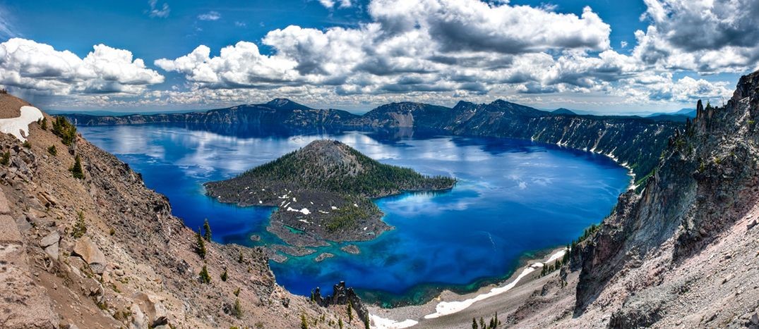 Photo of Crater Lake in Oregon