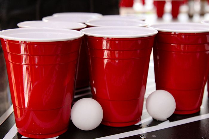Beer pong