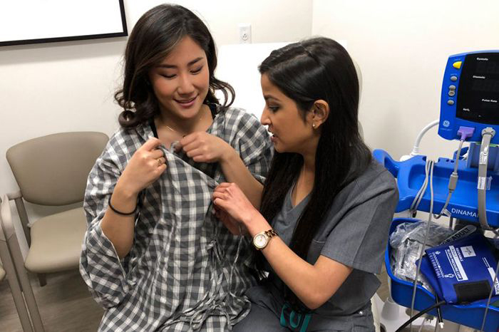 Medical students Uni Choe and Sona Shah