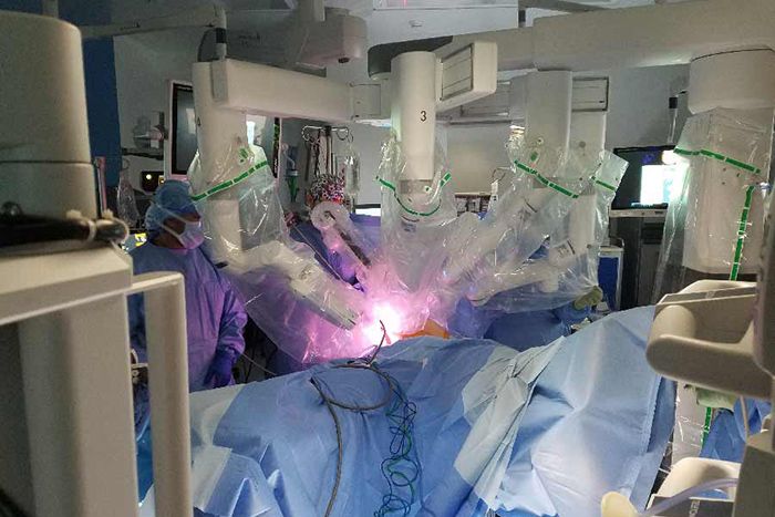 smarr-future-surgery3-700x467-compressor.jpg