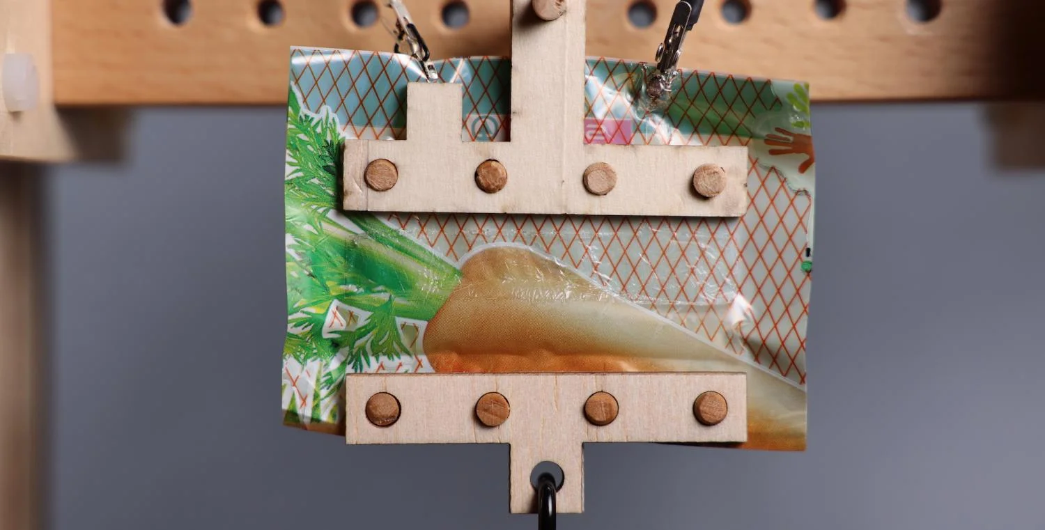 Grad Student Helps Design ‘Artificial Muscles’ You Can Toss in the Compost Bin; artificial muscle made, in part, from material designed for biodegradable grocery bags. (Credit: Max Planck Institute for Intelligent Systems)