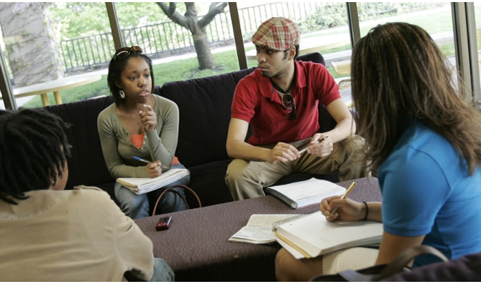 Northwestern University Small Group Discussion