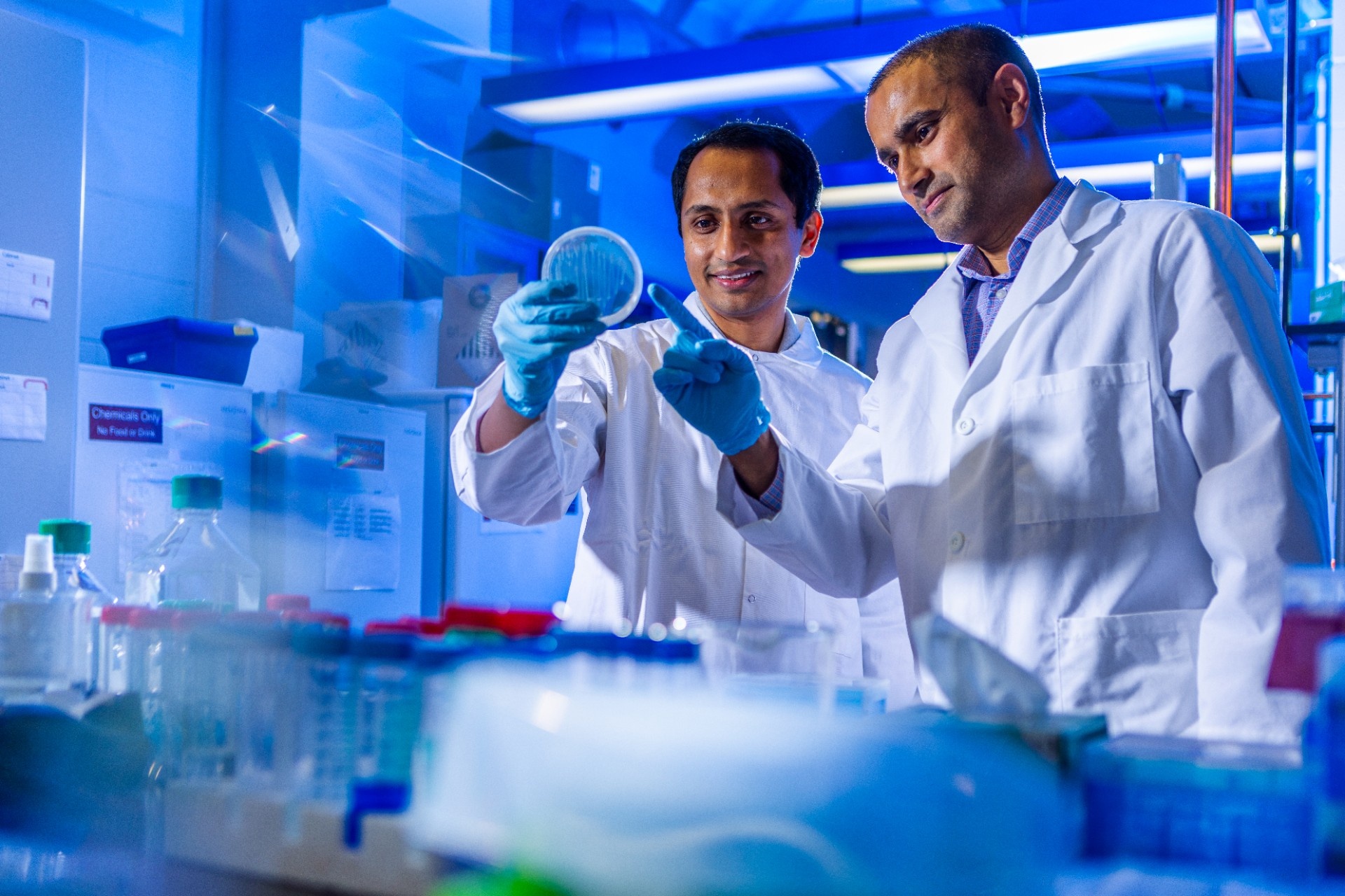 University at Buffalo postdoc Richoo Davis (left) and Priya Banerjee