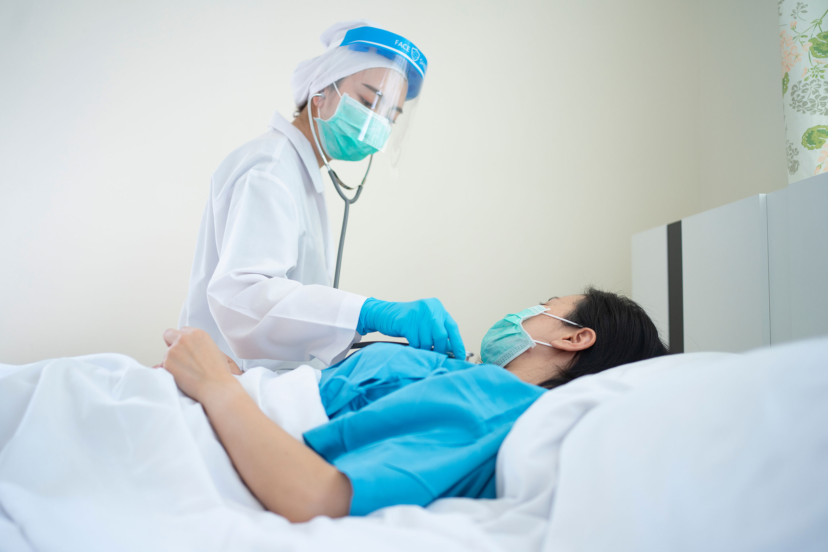 patient with nurse
