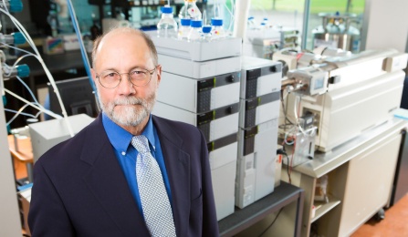 Researchers Identify Key Metabolic Regulators of Drug Resistance in the Fight Against Pancreatic Cancer; Robert Straubinger, UB Distinguished Professor, and colleagues systematically examined pancreatic cancer cells and identified several therapeutic vulnerabilities of drug resistance that could be targeted. Photo: Douglas Levere