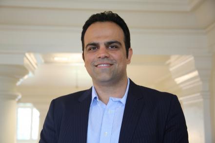 Morteza Mahmoudi, assistant professor