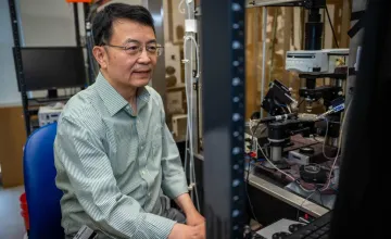Pain researcher Ru Rong Ji in his anesthesiology lab