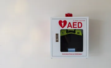 Automatic external defibrillator