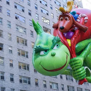 Grinch balloon in Macy's Day Parade